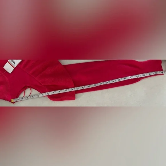 NWT SOFIA JEANS/ Pink/ Cold shoulders/ Knit long sleeve sweater/ Size US S - Picture 14 of 16